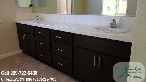 Foto del edificio - WELCOME HOME TO A BEAUTIFUL NORTH MERCED 3...