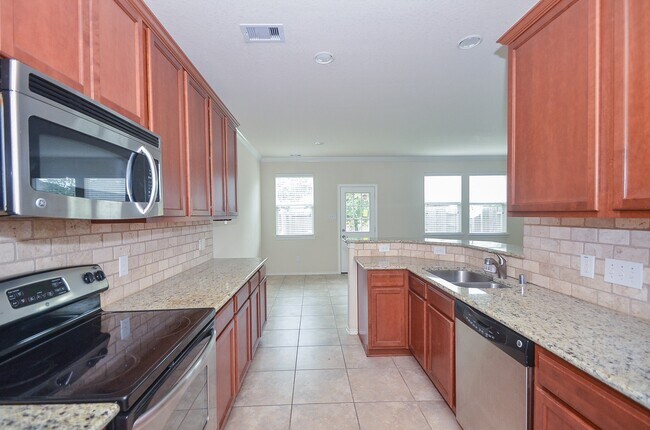 Foto del edificio - 24542 Folkstone Cir