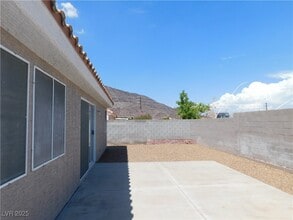 Building Photo - 105 Aruba Isle Dr