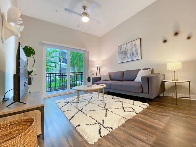 Building Photo - 2615 N Grady Ave