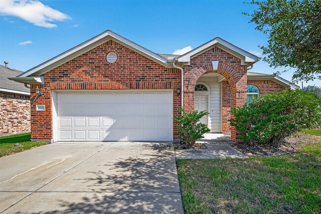 Foto del edificio - 22202 Thresher Ct