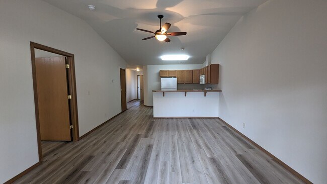 Foto del edificio - 1596-1596 Peggy Lp