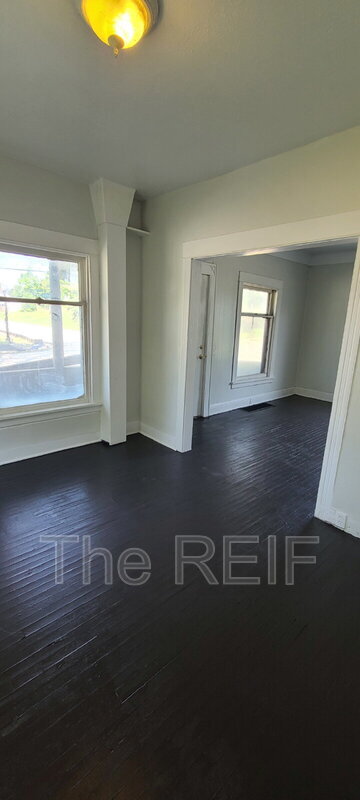 Foto del edificio - 1140 Ave B