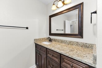 Building Photo - 2722 Bronze Loquate Ct