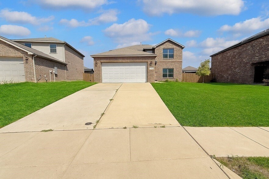 Foto principal - 913 Serena Dr