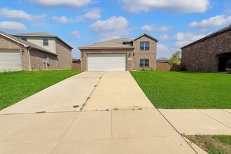 Building Photo - 913 Serena Dr
