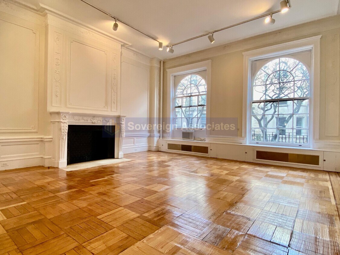 Primary Photo - 306 West 107th Street