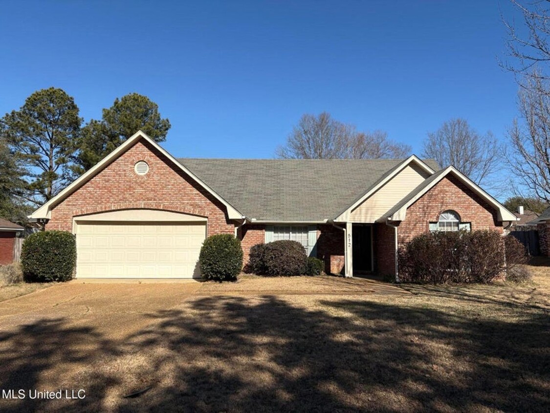 Primary Photo - 3 Bed/2 Bath Home in North Place on Madison