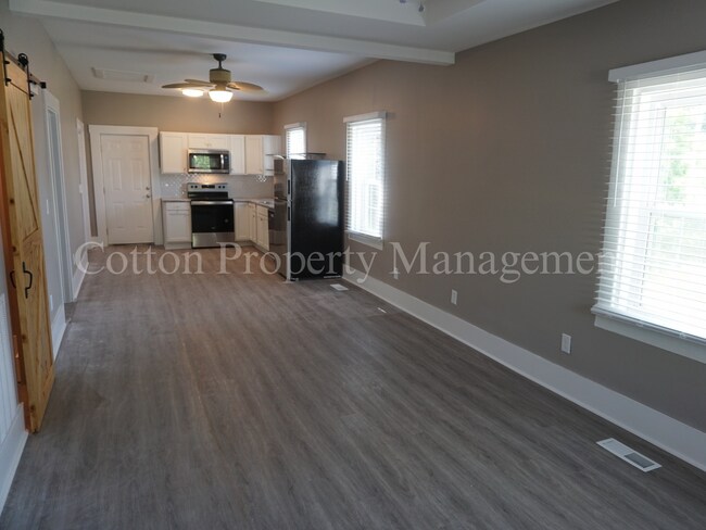 Building Photo - 2BR/2BA Home in Downtown Wilmington / $1,6...
