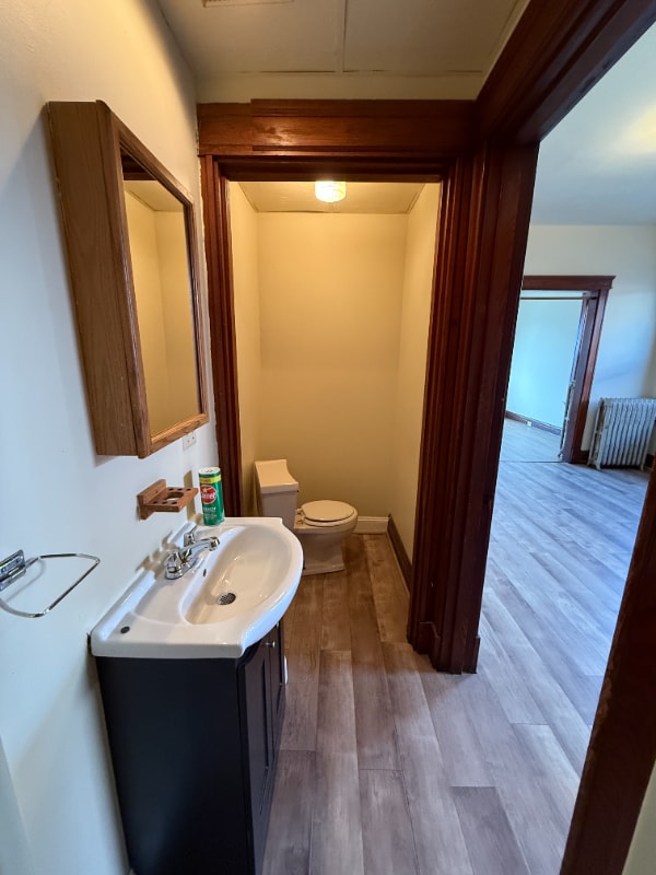 Foto del edificio - 329 Taylor Ave