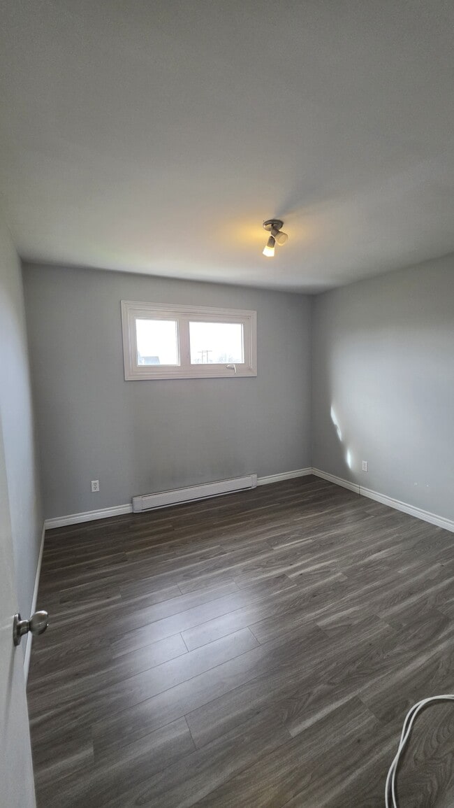 Building Photo - 81 Killam Dr