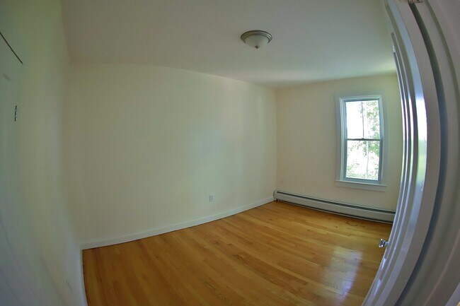Building Photo - 287 State Rd