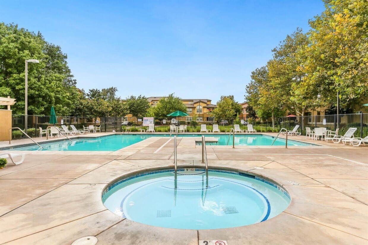 1900 Danbrook Dr Sacramento Ca 95835 Condo For Rent In Sacramento Ca Apartments Com