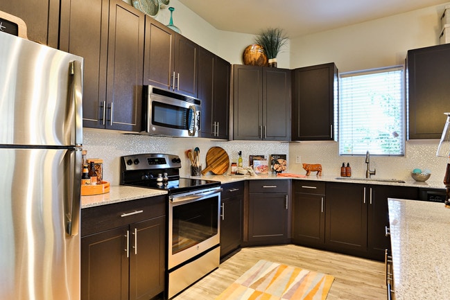 Building Photo - The Hyve