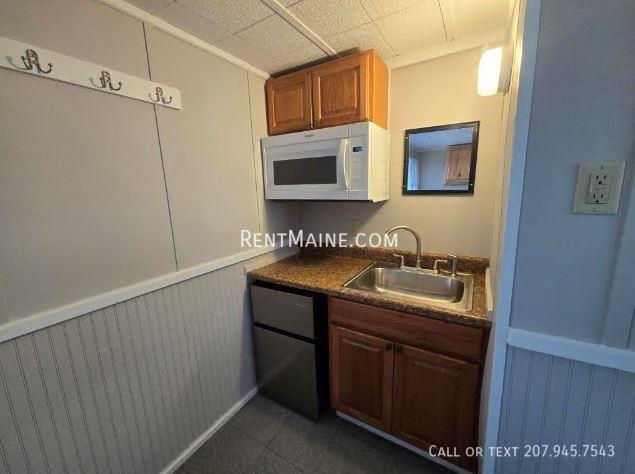 Building Photo - 18 Main Rd