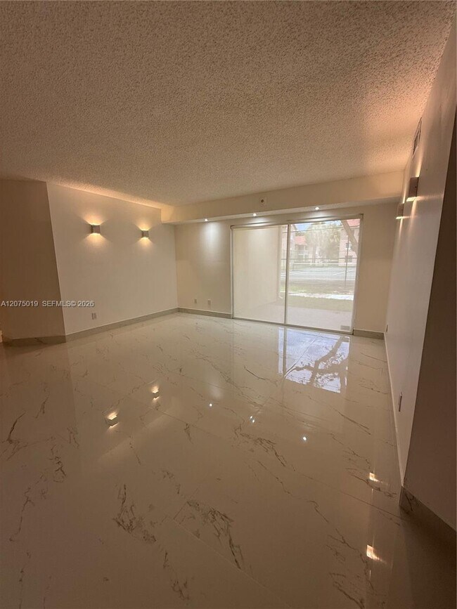 Building Photo - 15781 SW 106th Terrace