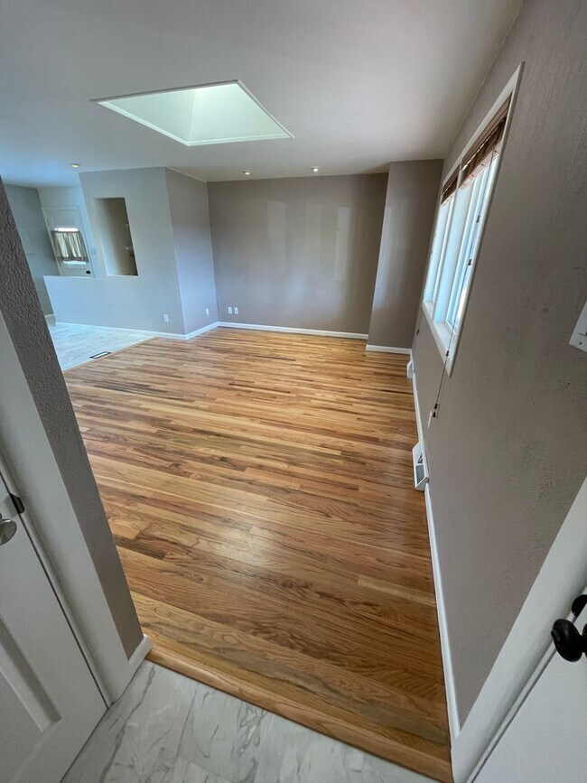 Photo - Beautiful 3 Bed and 2 Bath in Northglenn House