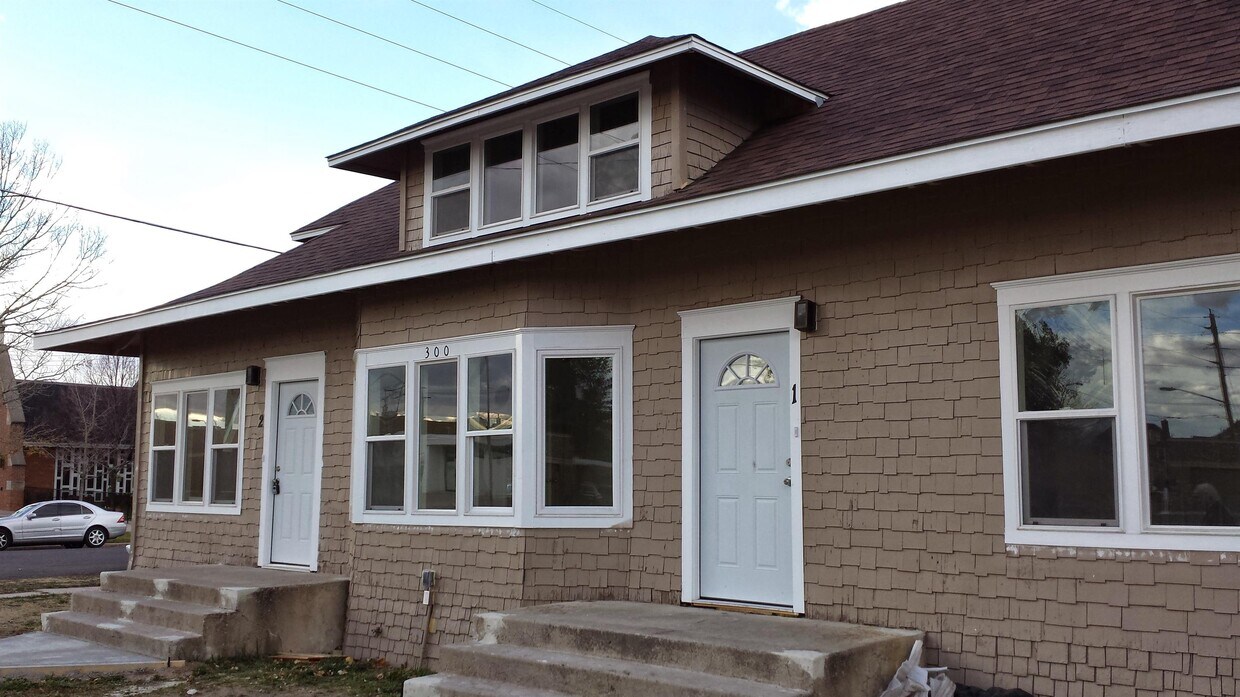 300 E 19th St Unit 1, Cheyenne, WY 82001 Apartment for Rent in