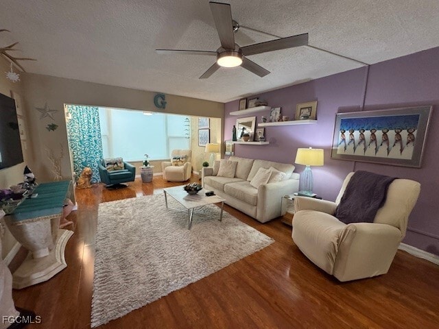 Foto del edificio - 1624 Pine Valley Dr