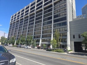 Building Photo - 450 N Arlington Ave