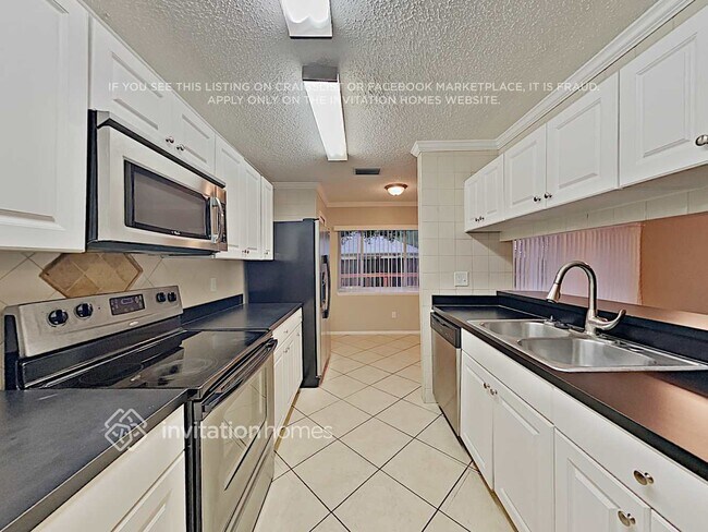 Foto del edificio - 1410 High Knoll Dr