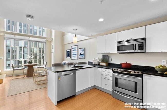 Photo - 1 Earhart St Townhome