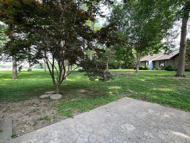 Foto del edificio - Single family home available to rent, located on Quincy's East Side.