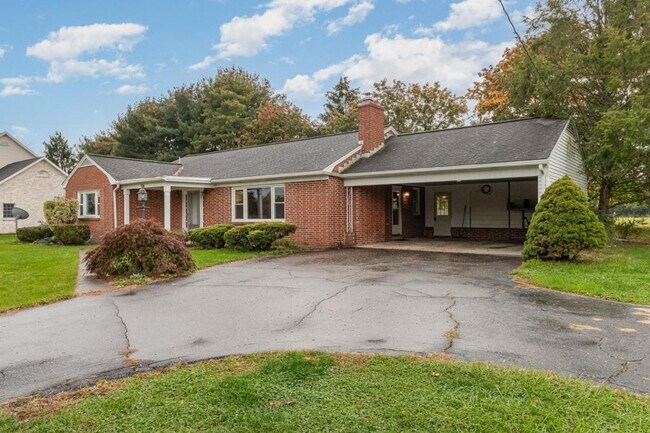 Foto del edificio - 308 N Middlesex Rd