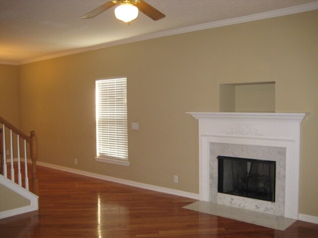 Building Photo - 1064 Cedar Creek Village Rd