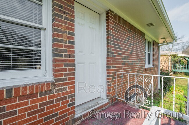 Building Photo - 1508 29th Ave
