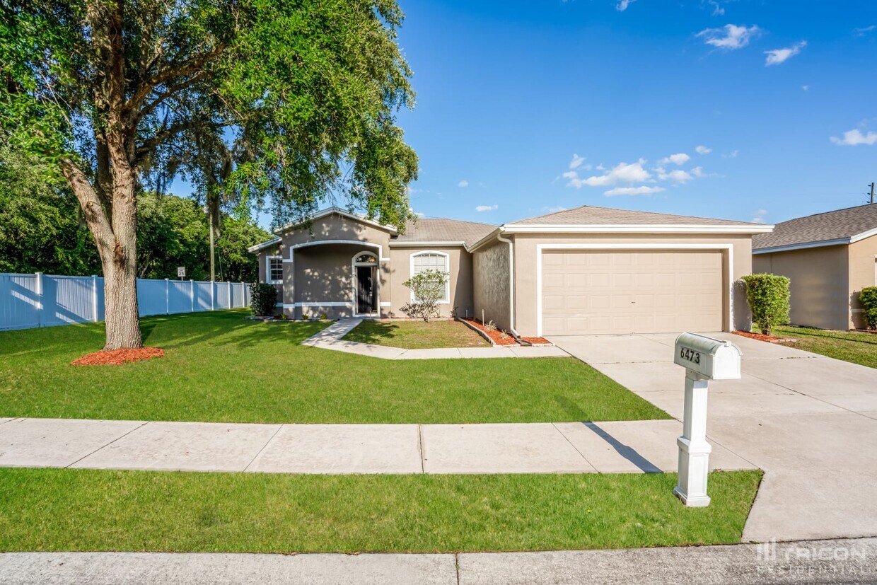 Primary Photo - 6473 Myrtlewood Dr