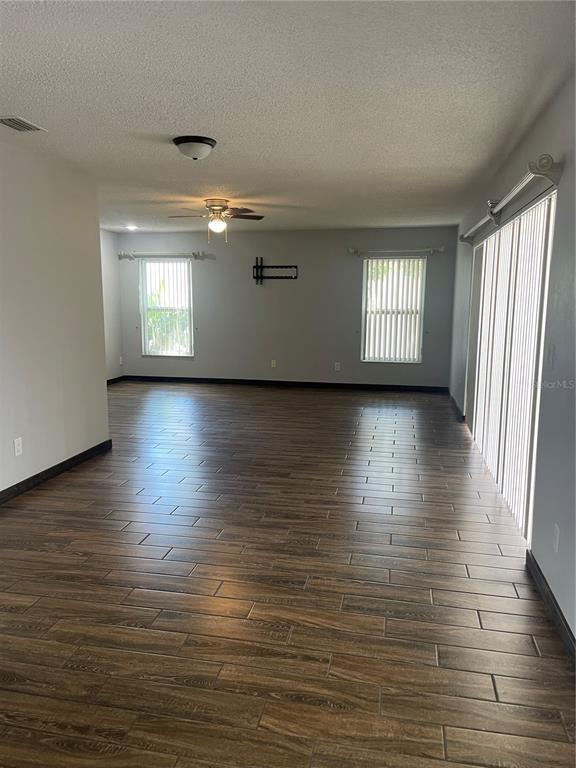 Building Photo - 3104 Elderwood Pl