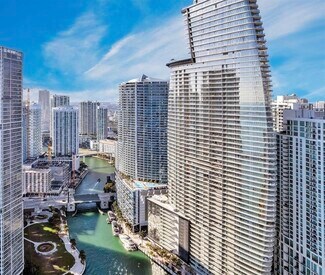 Building Photo - 200 Biscayne Boulevard Way