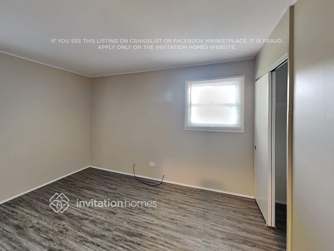 Foto del edificio - 3704 Jay Ln
