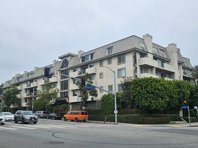 Foto del edificio - 390 S Sepulveda Blvd