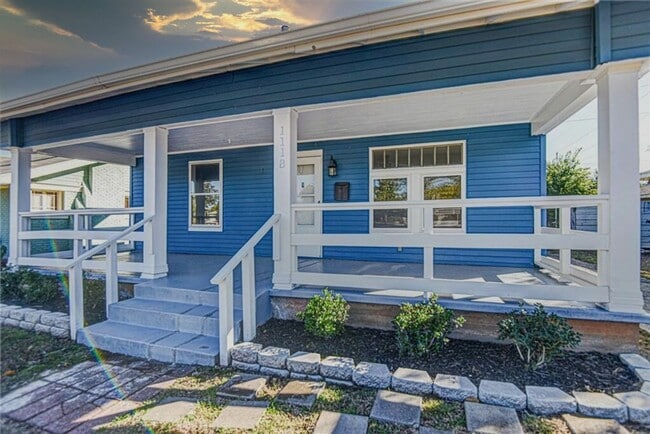 Building Photo - 1118 NW 33rd St