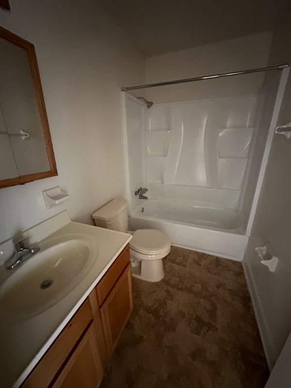 Photo - 1903 Country Ln Apartment