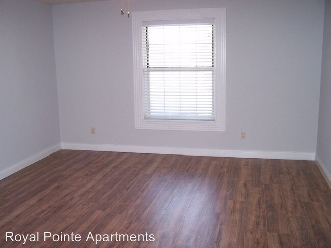 Building Photo - 12523 Old Tesson Rd