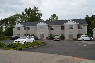 Building Photo - 100 Weldwood Dr