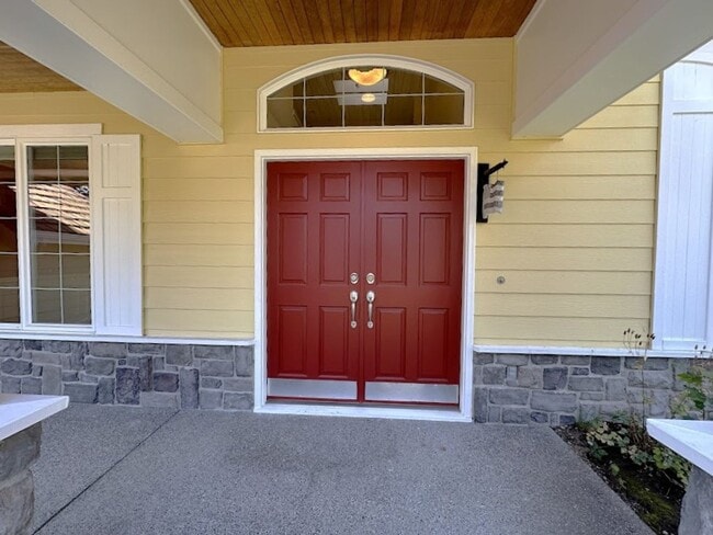 Building Photo - Luxury living in Gig Harbor!