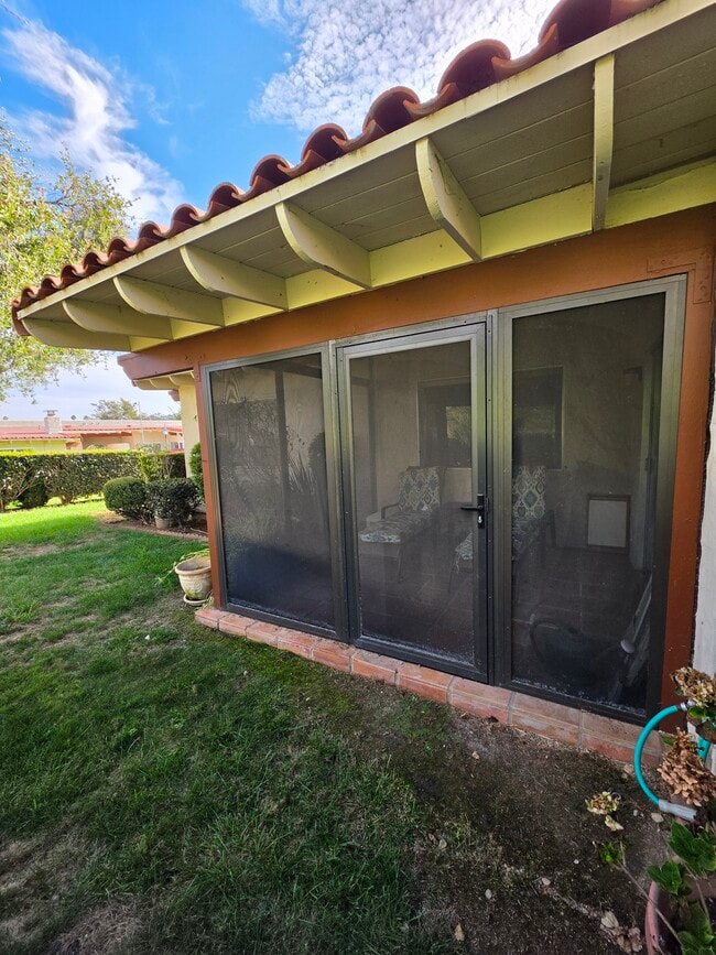 Building Photo - 16625 Roca Dr