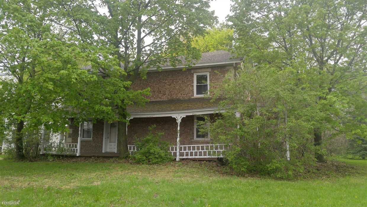 Primary Photo - 7955 Victor Mendon Rd