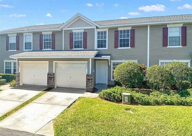 Building Photo - 8006 Thoroughbred Loop