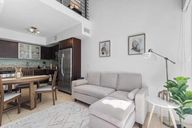 Foto del edificio - 185 SW 7th St