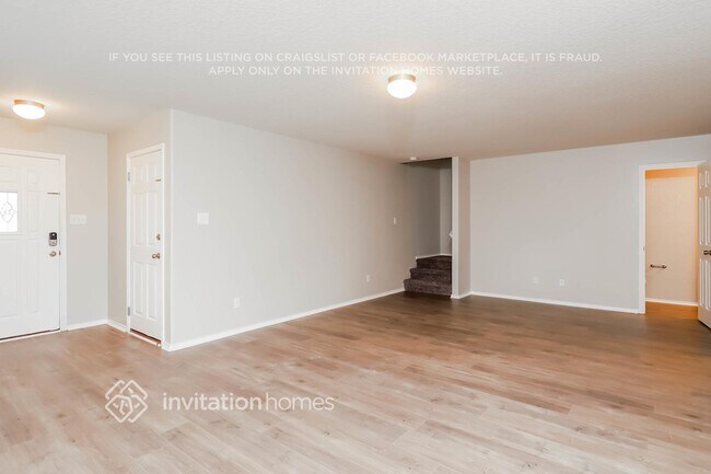 Building Photo - 9226 Pacific Maple