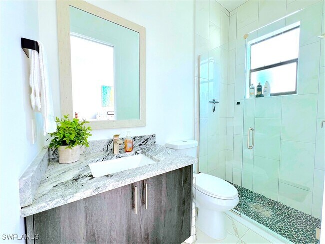 Foto del edificio - 4064 Full Moon Ct