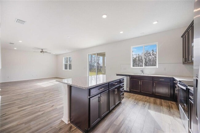 Foto del edificio - 37488 Williamette Wy