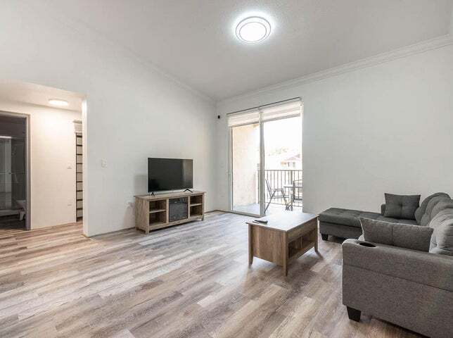 Foto del edificio - Listing 7