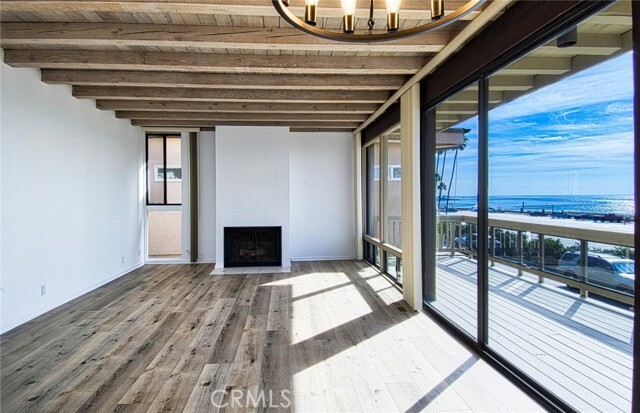 Building Photo - 3024 Breakers Dr