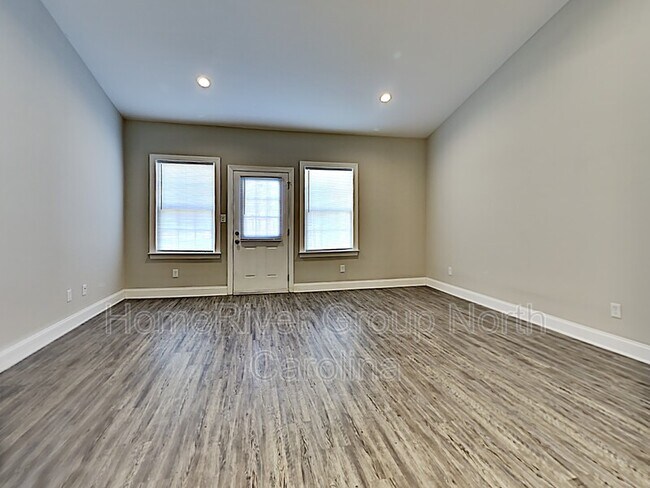 Building Photo - 5858 Bradford Lake Ln